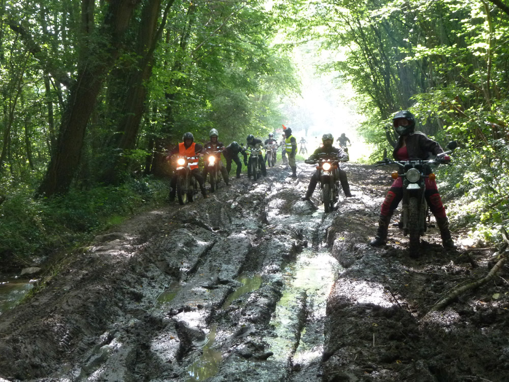 XT500 in the mud 2